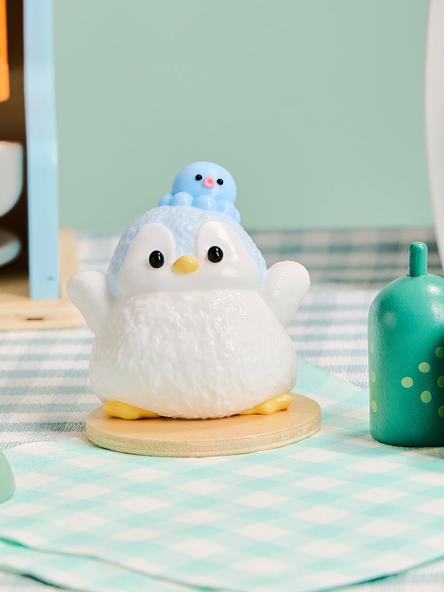 Blue Penguin Taba Squishy